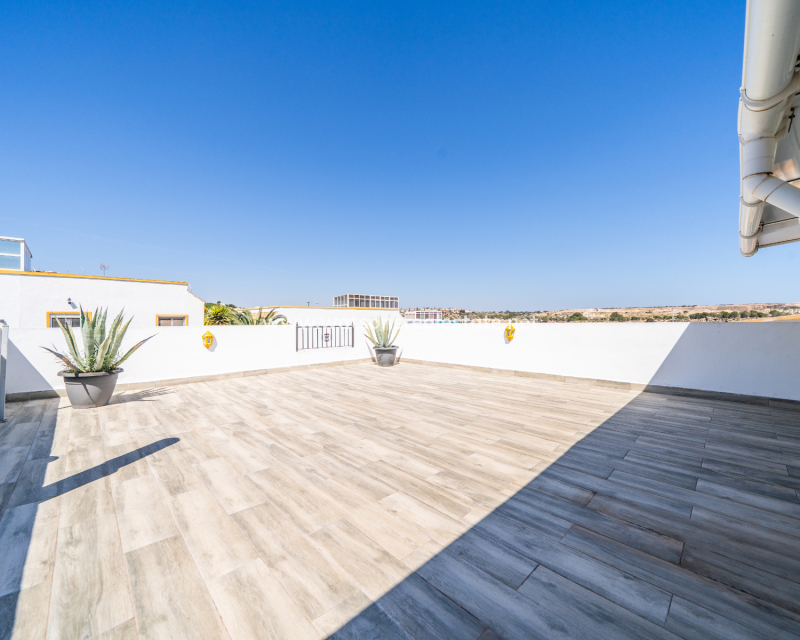 Revente - Quad - Urb. La Marina