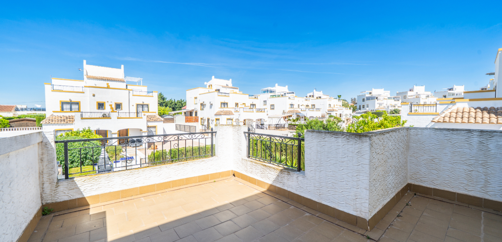 Revente - Quad - Urb. La Marina