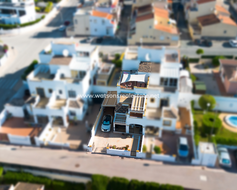 Revente - Quad - Urb. La Marina