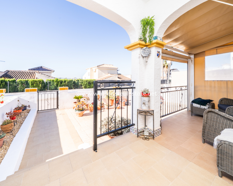 Revente - Quad - Urb. La Marina