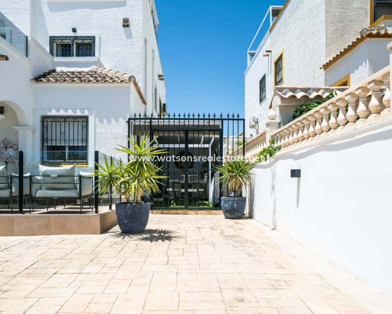 Revente - Quad - Urb. La Marina
