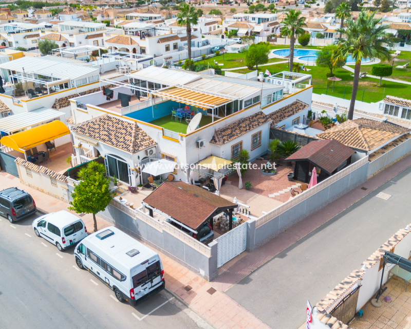 Revente - Quad - Urb. La Marina