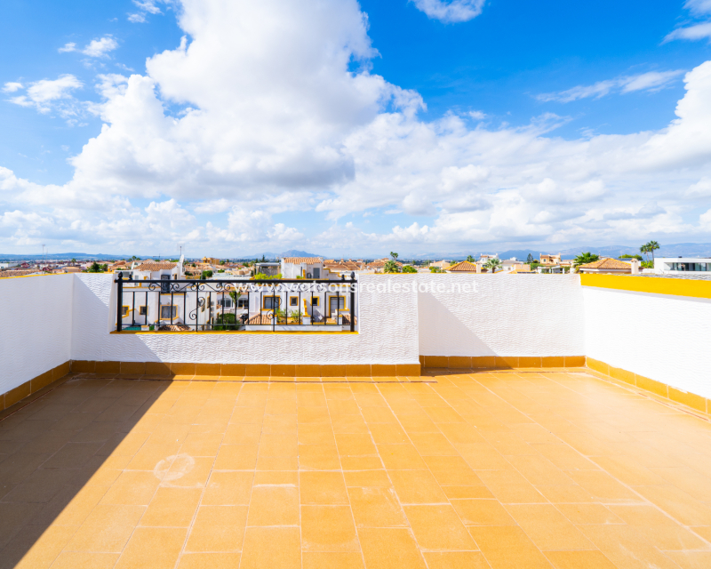 Revente - Quad - Urb. La Marina