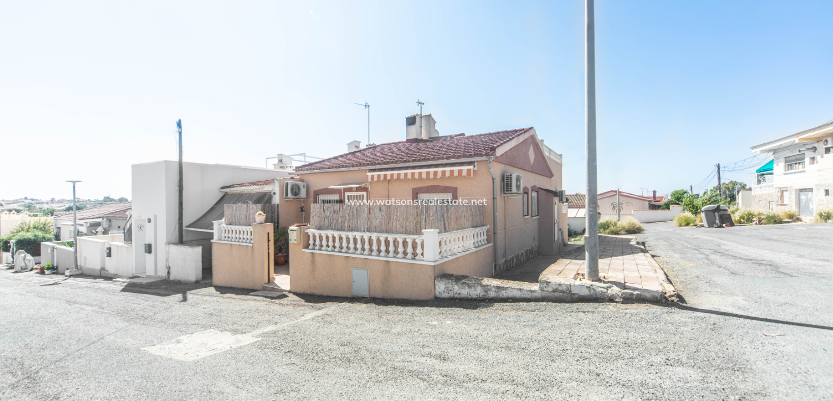 Revente - Rijhuis - Urb. La Marina
