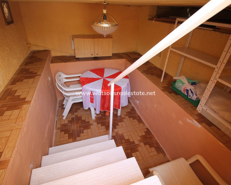 Revente - Rijhuis - Urb. La Marina