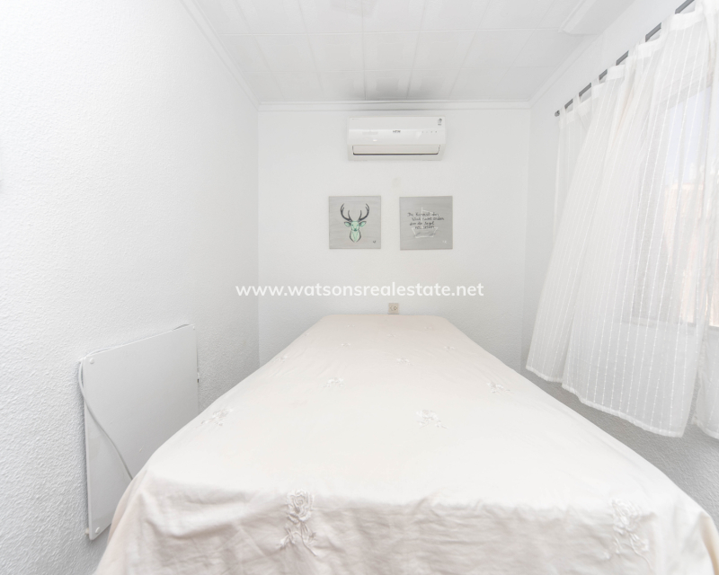Revente - Rijhuis - Urb. La Marina