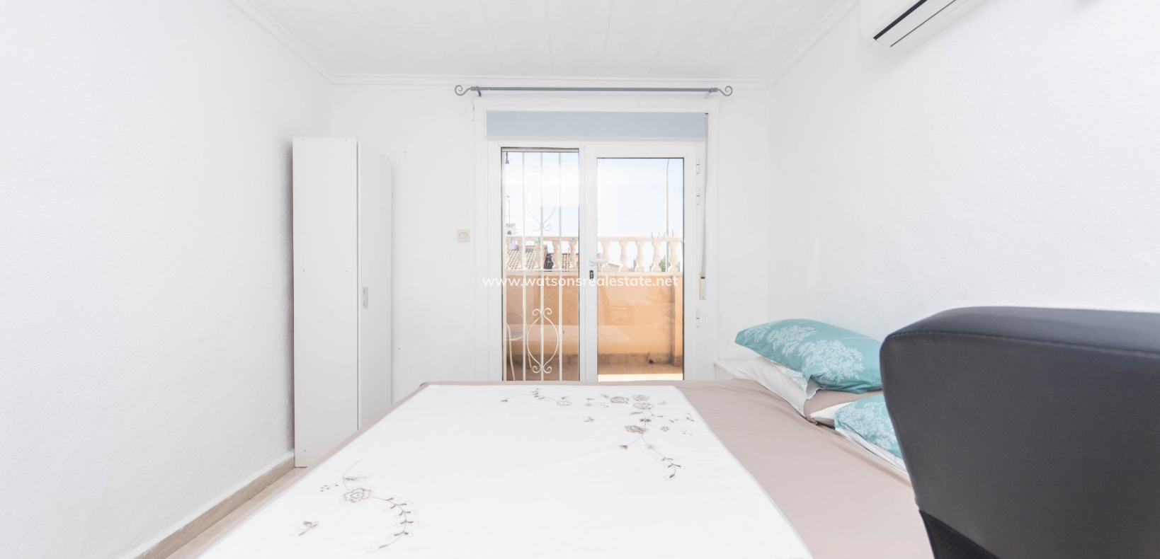 Revente - Rijhuis - Urb. La Marina