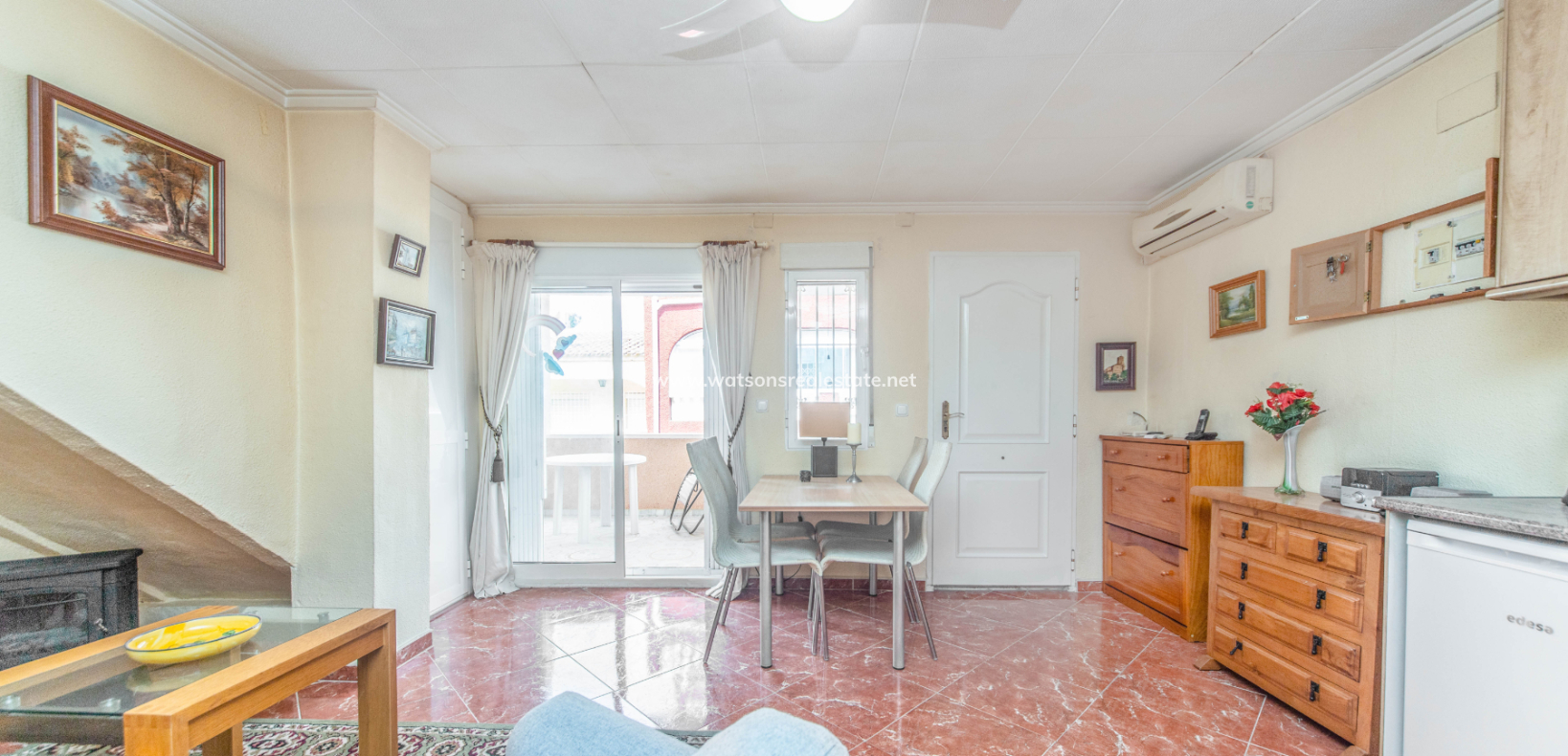 Revente - Rijhuis - Urb. La Marina