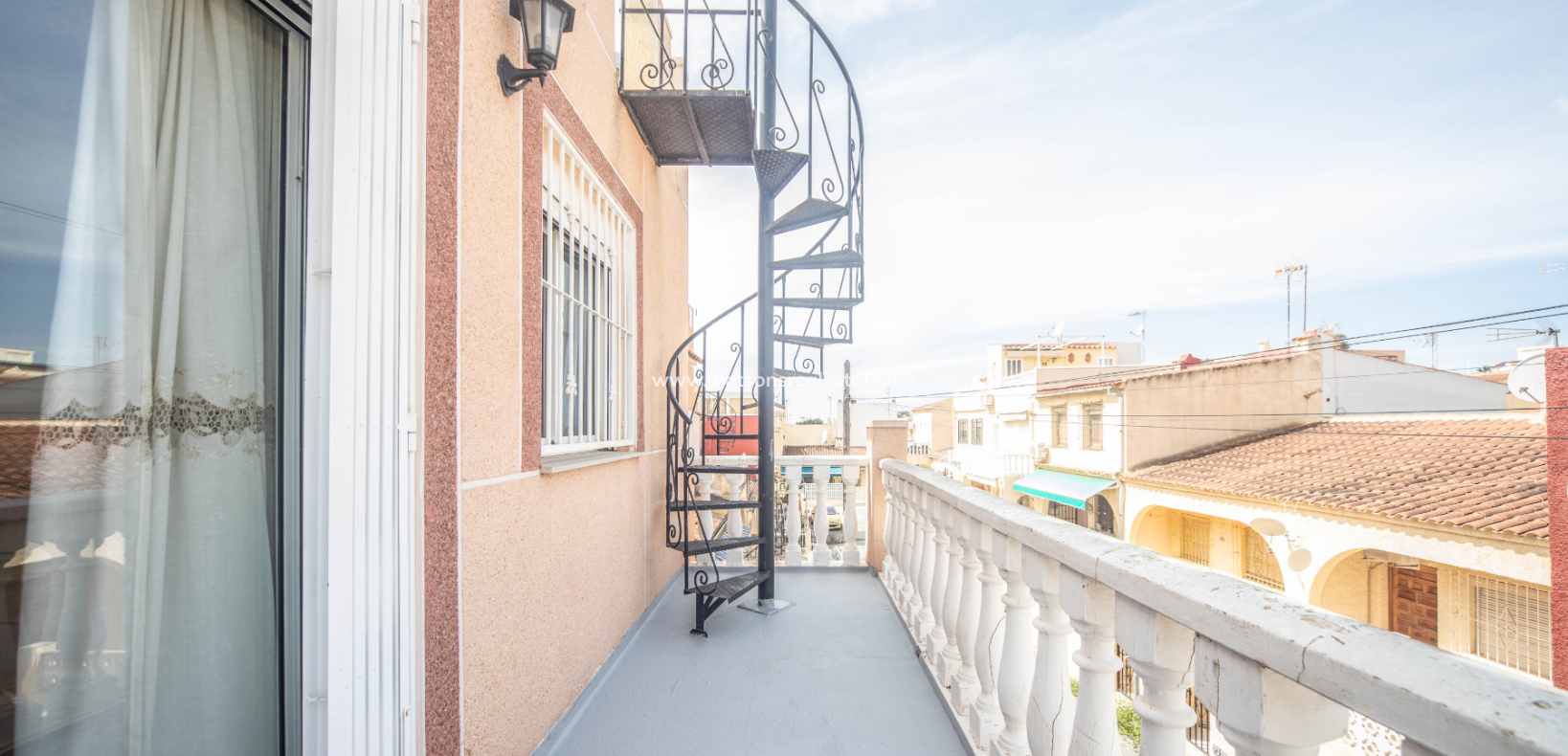 Revente - Rijhuis - Urb. La Marina