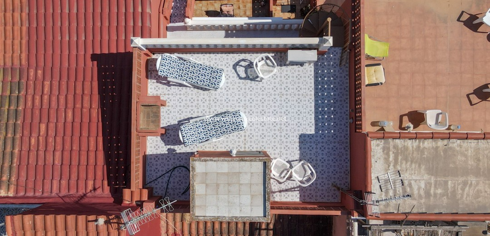 Revente - Rijhuis - Urb. La Marina