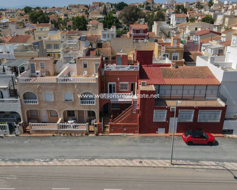 Revente - Rijhuis - Urb. La Marina