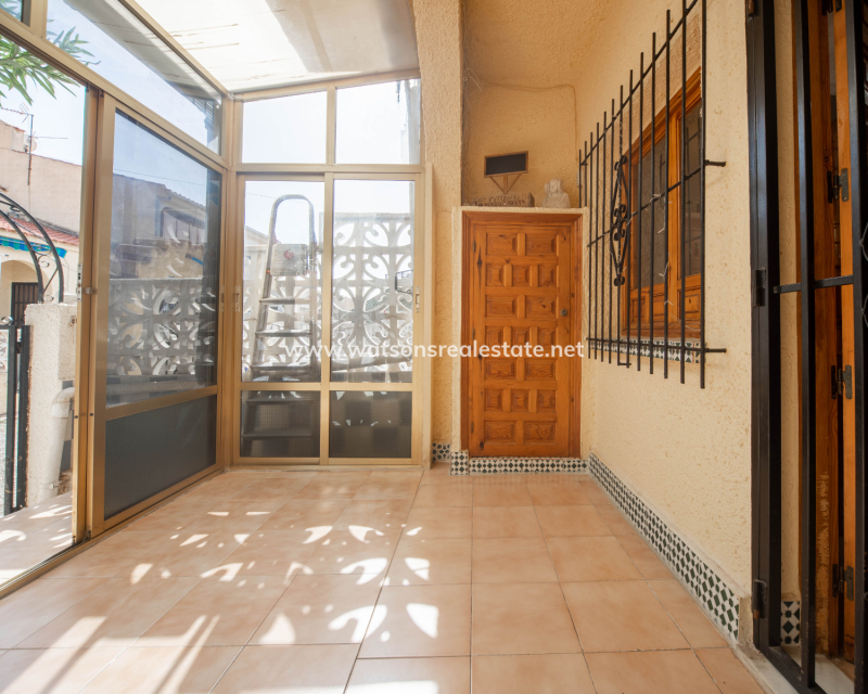 Revente - Rijhuis - Urb. La Marina