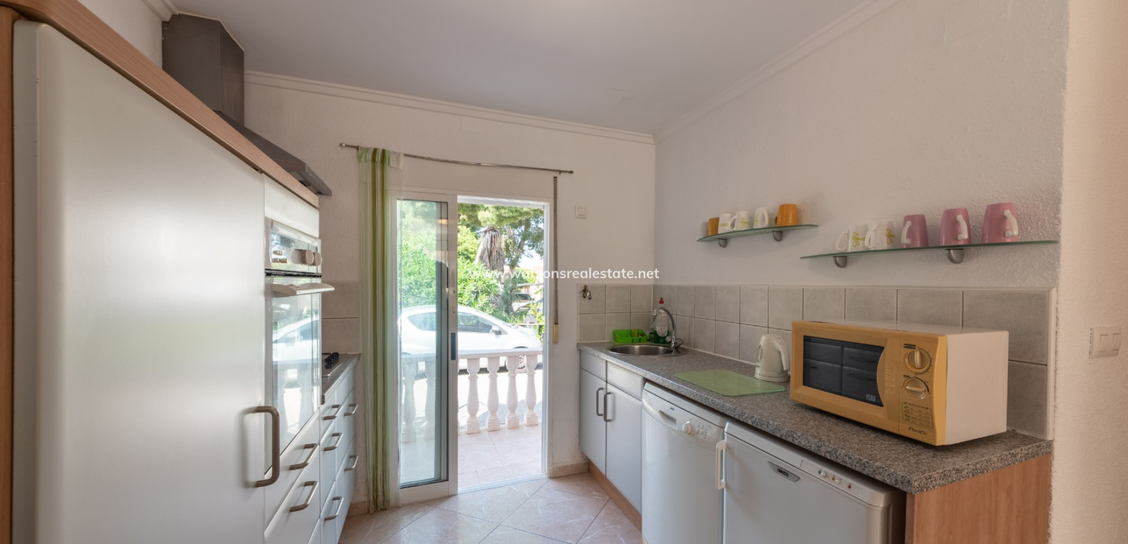 Revente - Rijhuis - Urb. La Marina