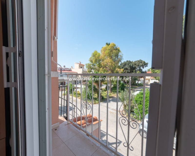 Revente - Rijhuis - Urb. La Marina
