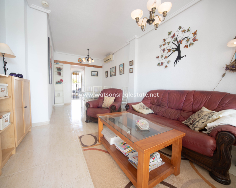 Revente - Rijhuis - Urb. La Marina