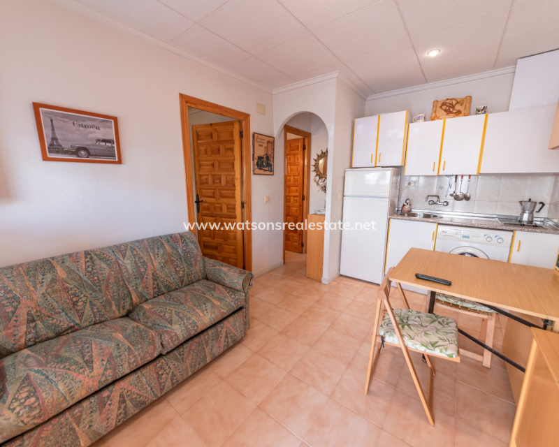 Revente - Rijhuis - Urb. La Marina