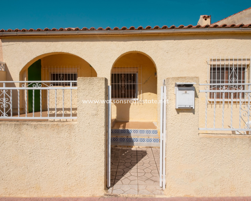 Revente - Rijhuis - Urb. La Marina