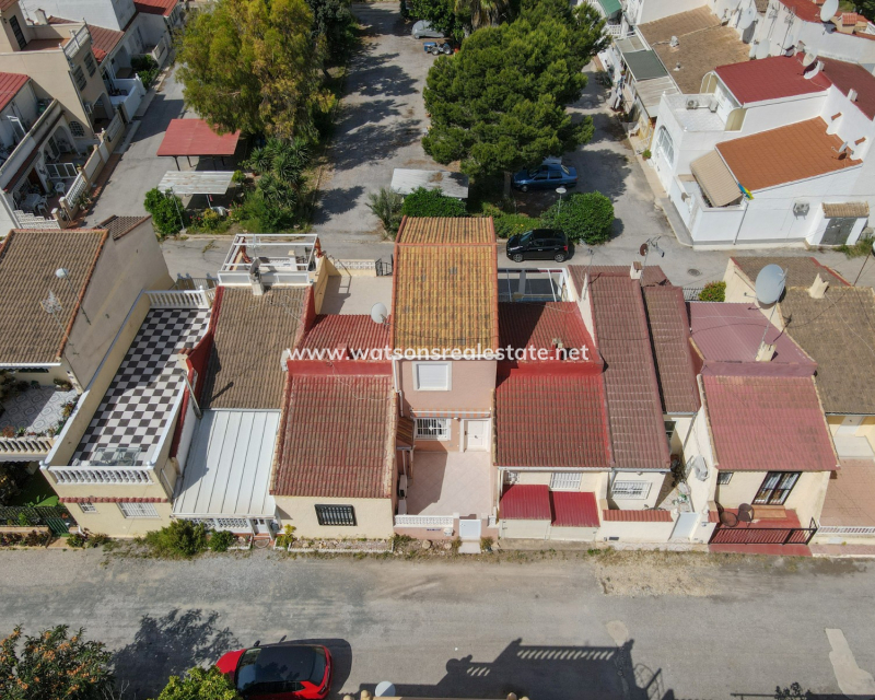 Revente - Rijhuis - Urb. La Marina