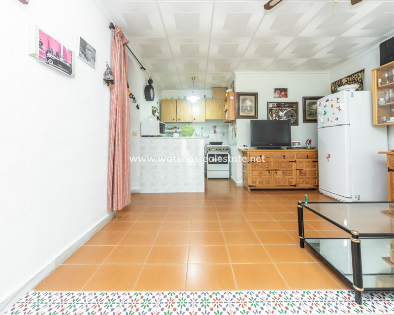 Revente - Rijhuis - Urb. La Marina