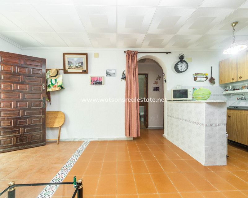 Revente - Rijhuis - Urb. La Marina
