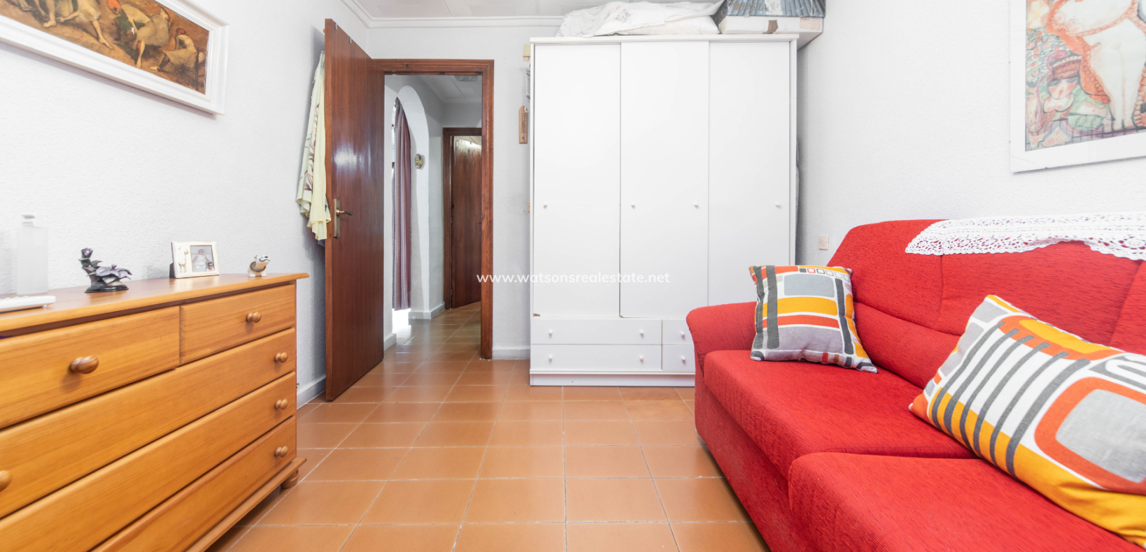 Revente - Rijhuis - Urb. La Marina