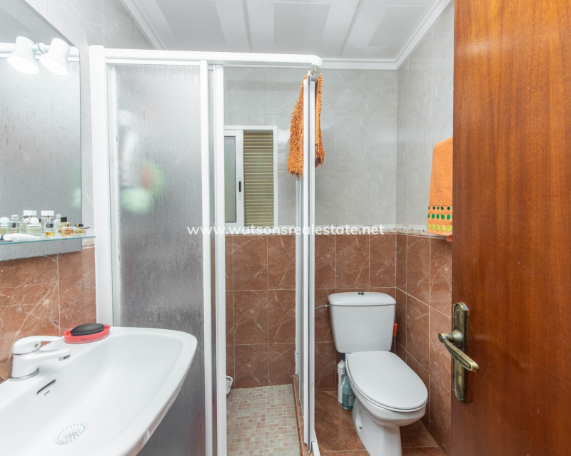 Revente - Rijhuis - Urb. La Marina