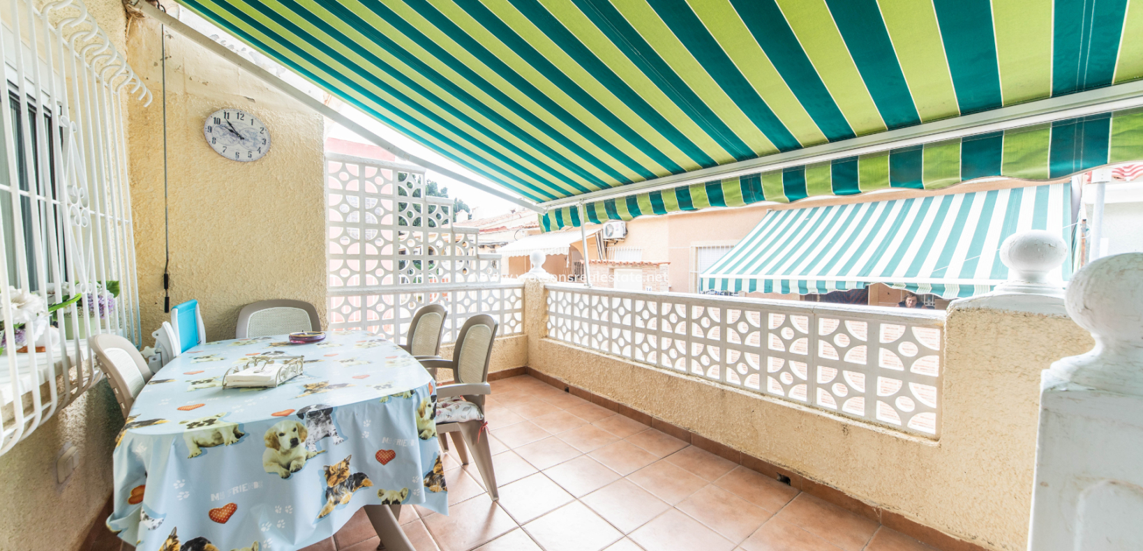 Revente - Rijhuis - Urb. La Marina