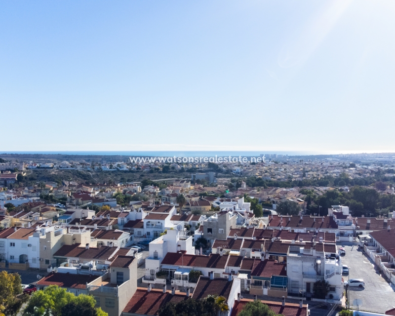 Revente - Rijhuis - Urb. La Marina