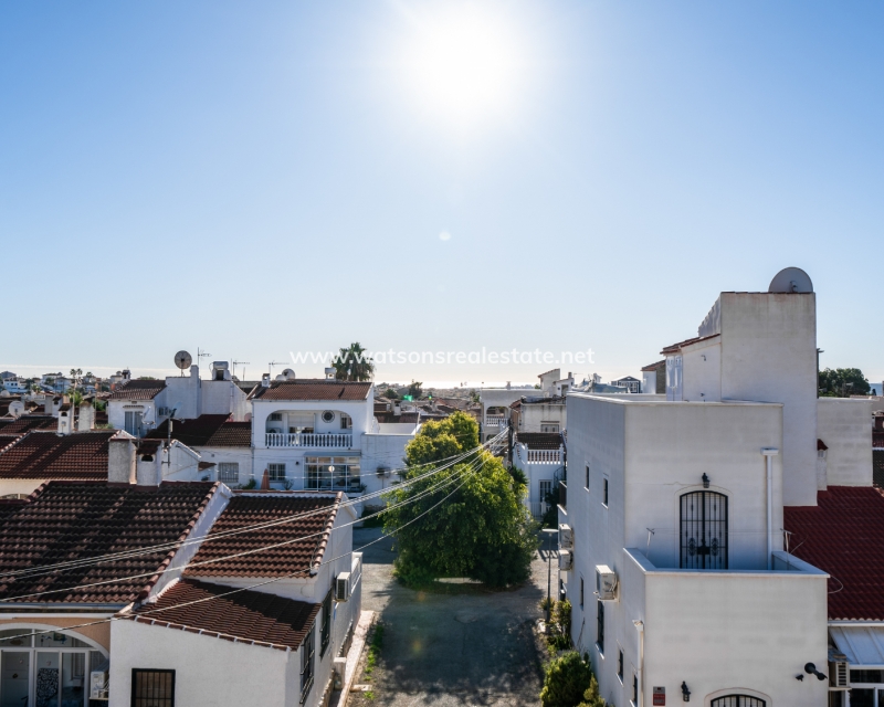 Revente - Rijhuis - Urb. La Marina