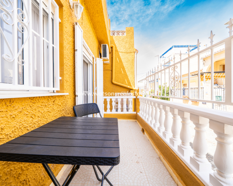 Revente - Rijhuis - Urb. La Marina