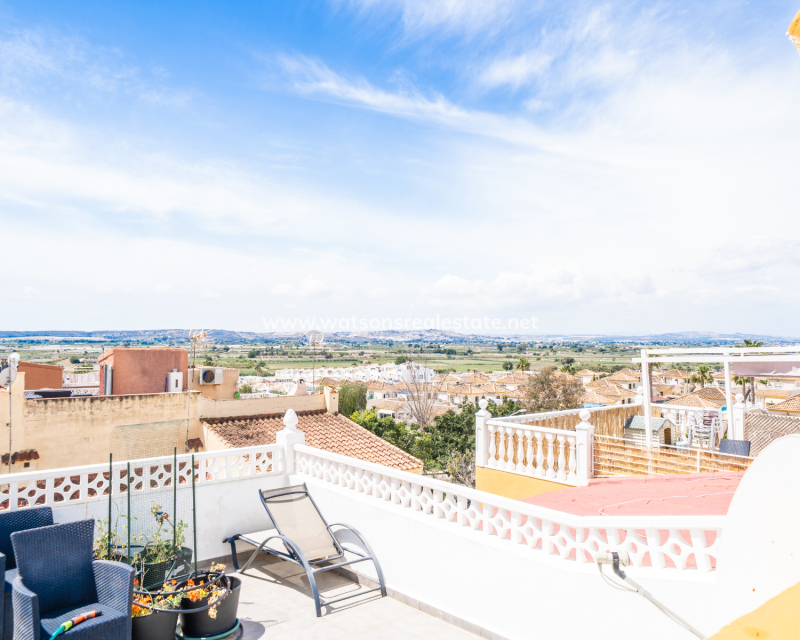 Revente - Rijhuis - Urb. La Marina