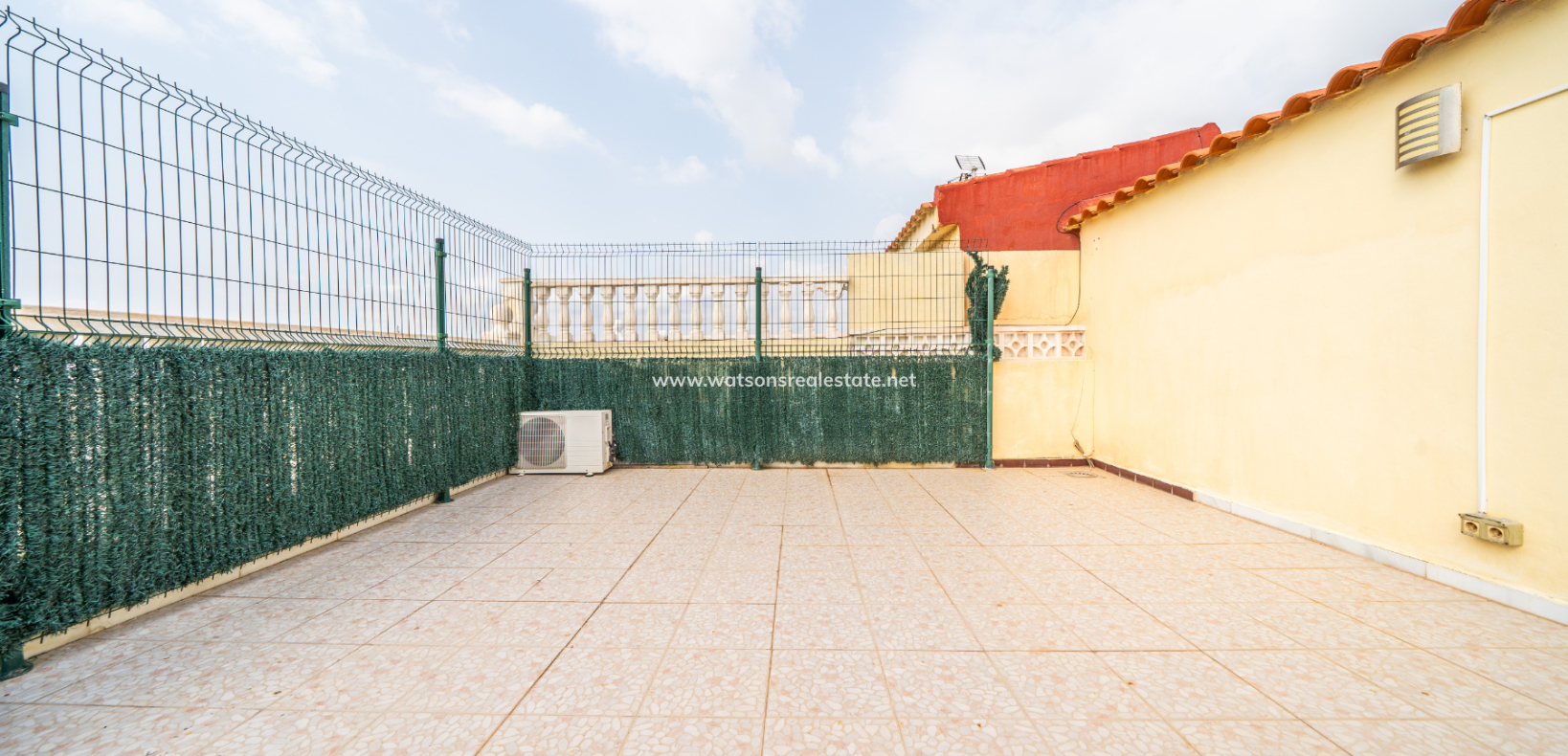 Revente - Rijhuis - Urb. La Marina