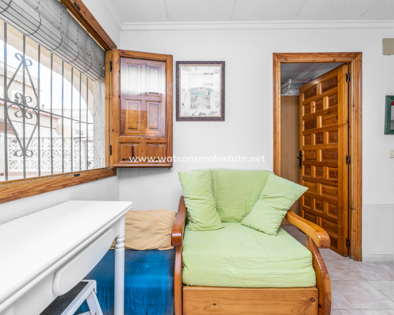 Revente - Rijhuis - Urb. La Marina