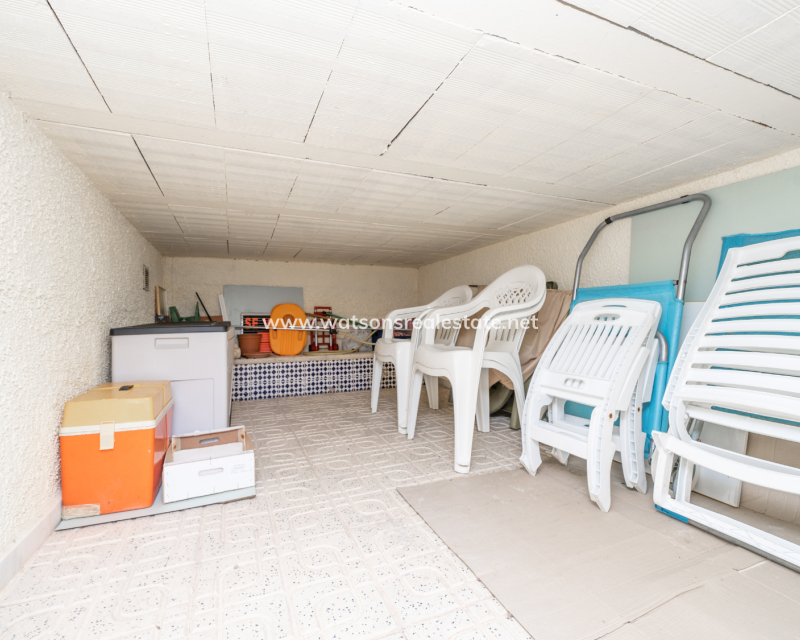 Revente - Rijhuis - Urb. La Marina