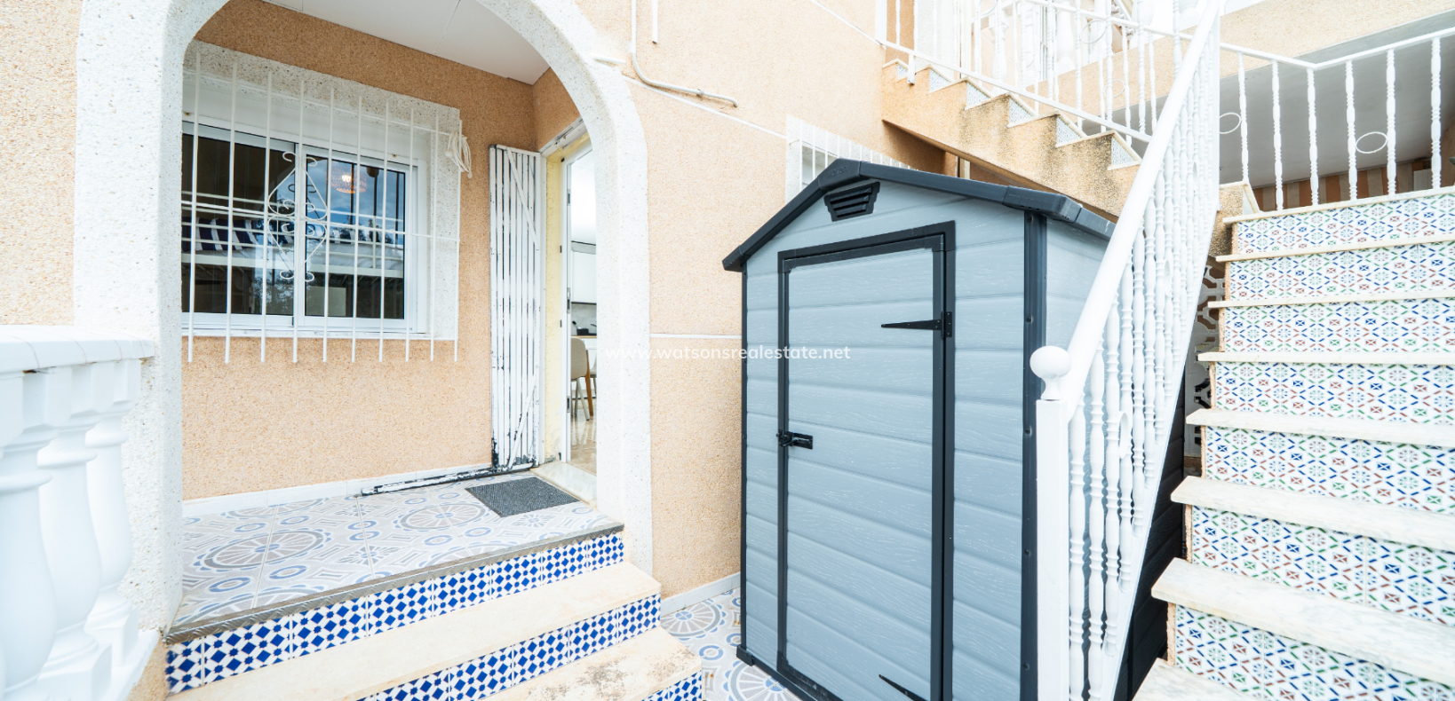 Revente - Rijhuis - Urb. La Marina