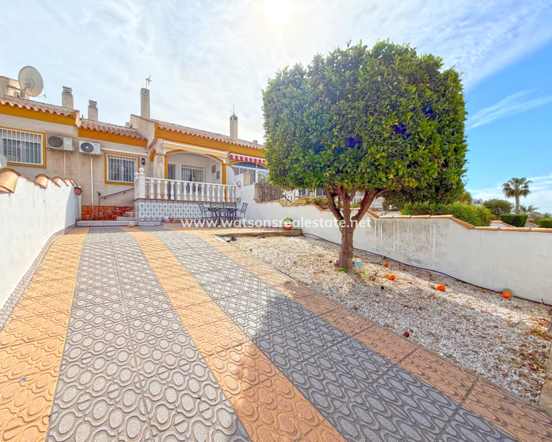 Revente - Rijhuis - Urb. La Marina