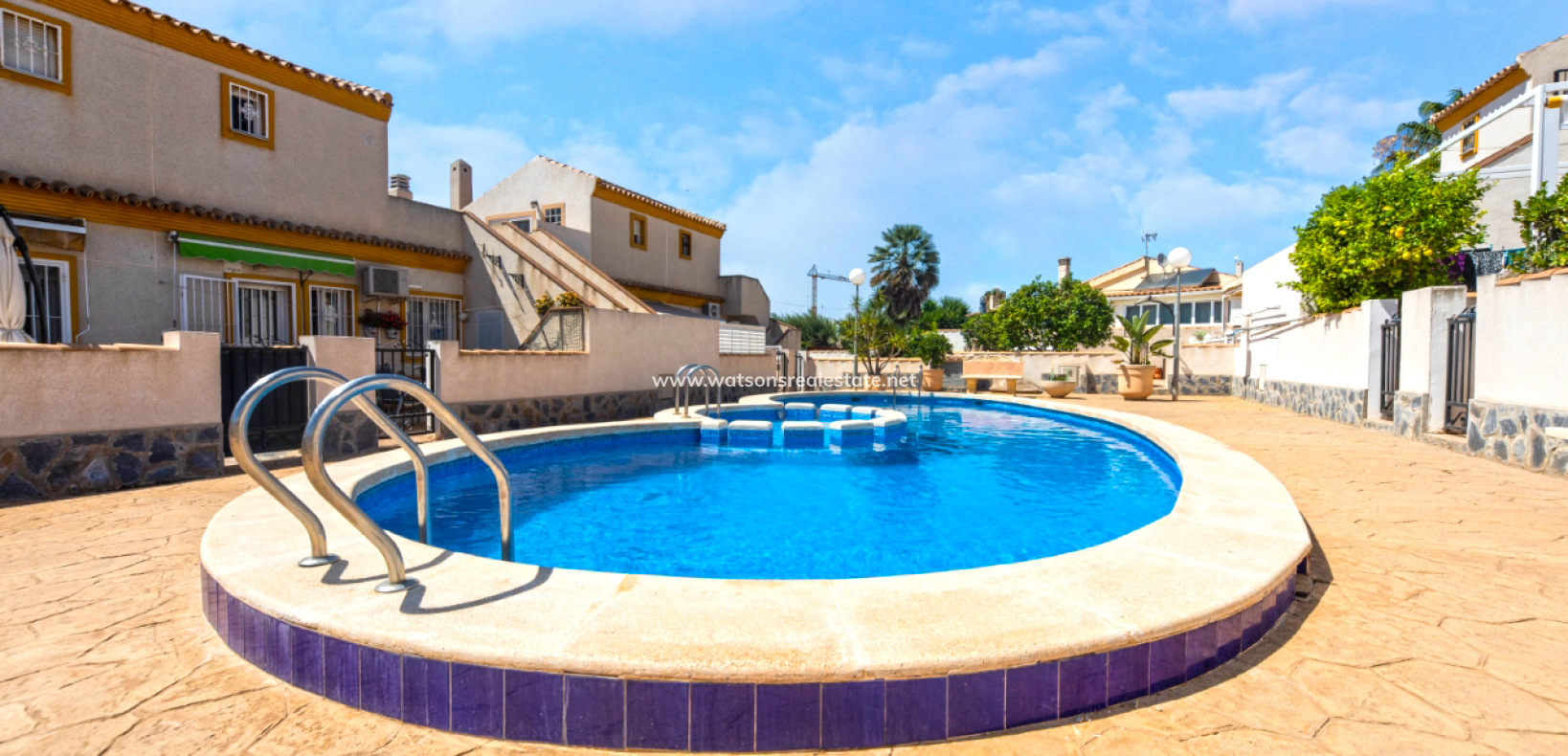 Revente - Rijhuis - Urb. La Marina