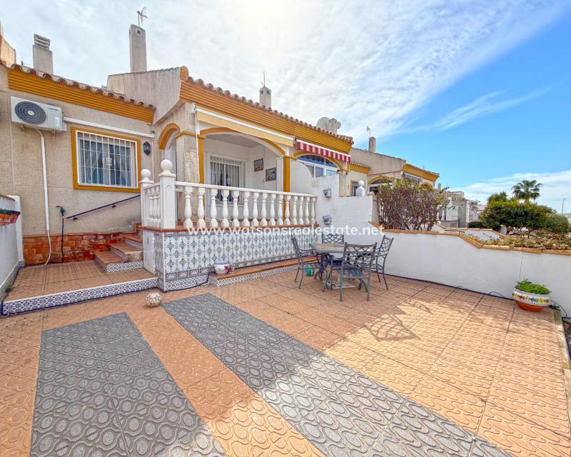 Revente - Rijhuis - Urb. La Marina