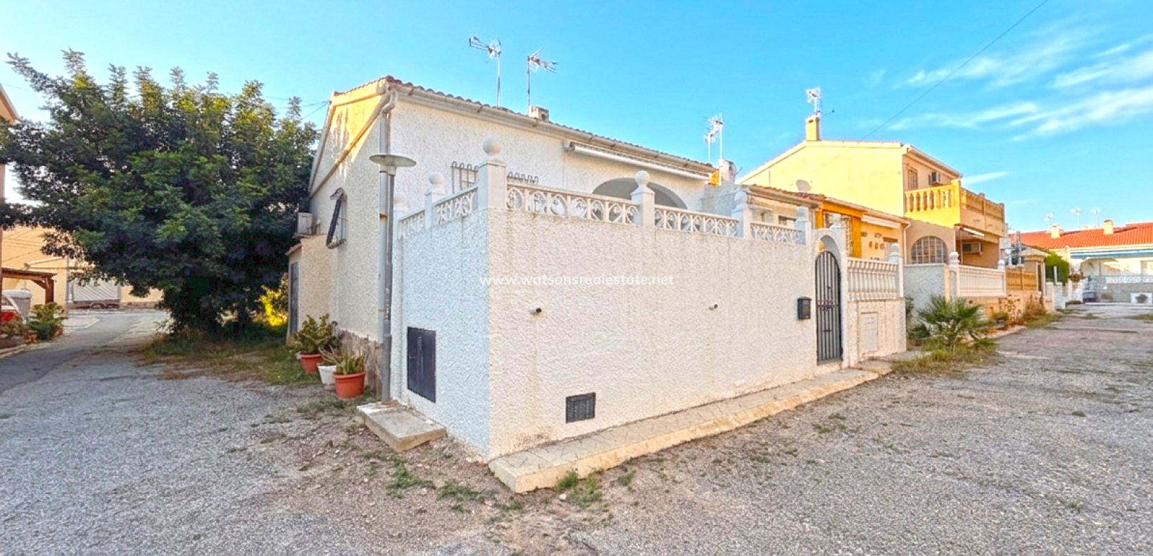 Revente - Rijhuis - Urb. La Marina