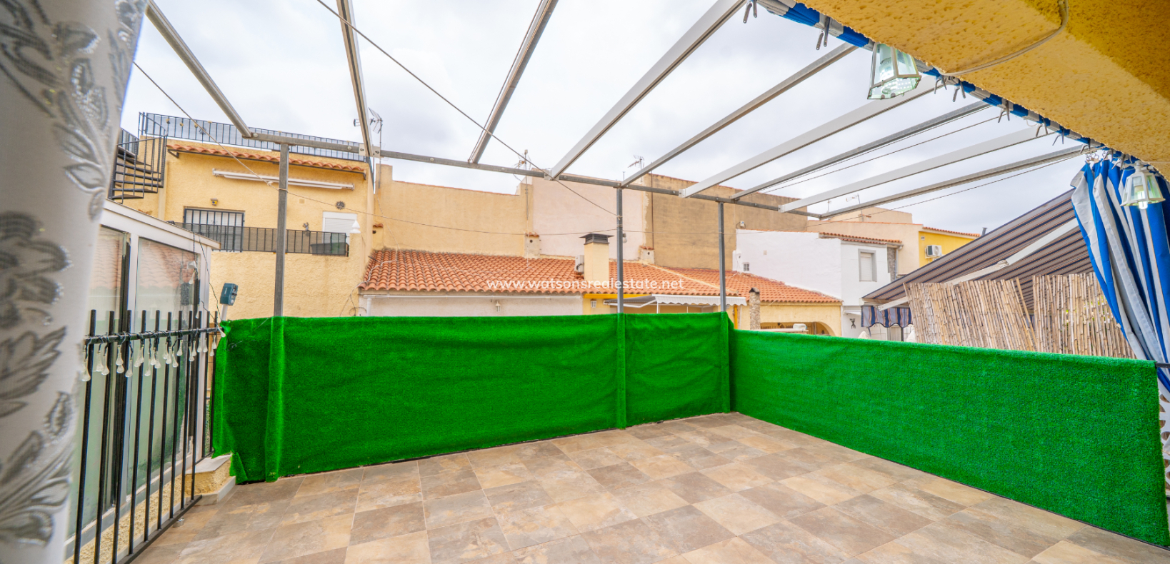 Revente - Rijhuis - Urb. La Marina