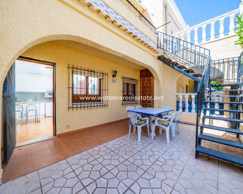 Revente - Rijhuis - Urb. La Marina