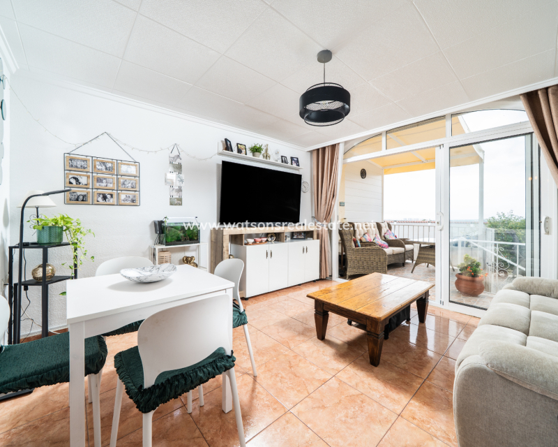 Revente - Rijhuis - Urb. La Marina