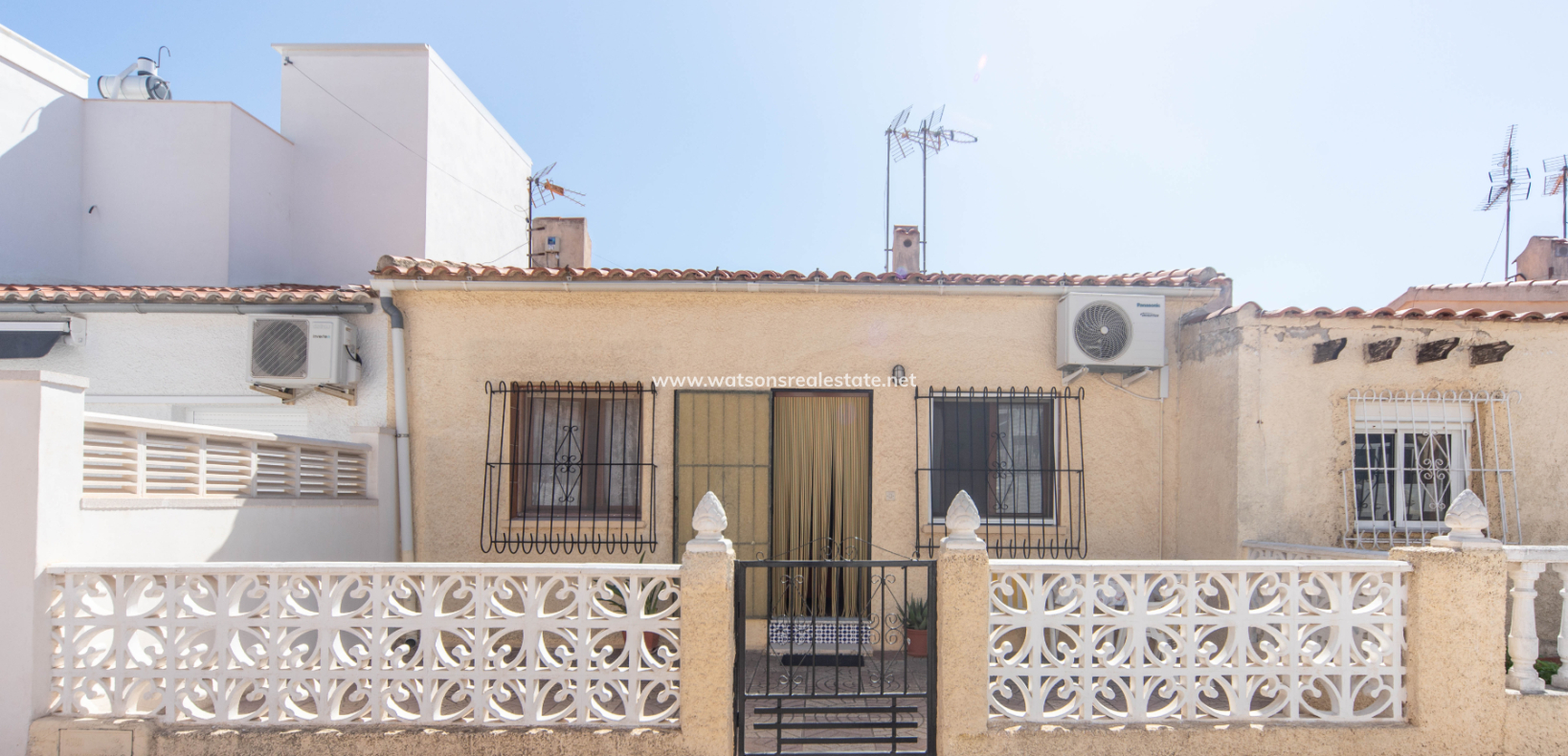 Revente - Rijhuis - Urb. La Marina