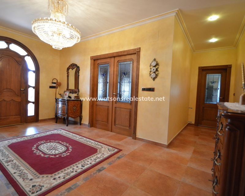 Revente - Vrijstaande Villa - La Callosina