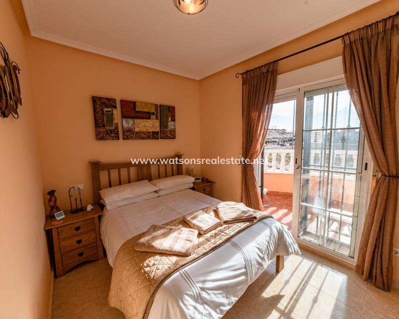 Revente - Vrijstaande Villa - Urb. El Oasis - La Marina