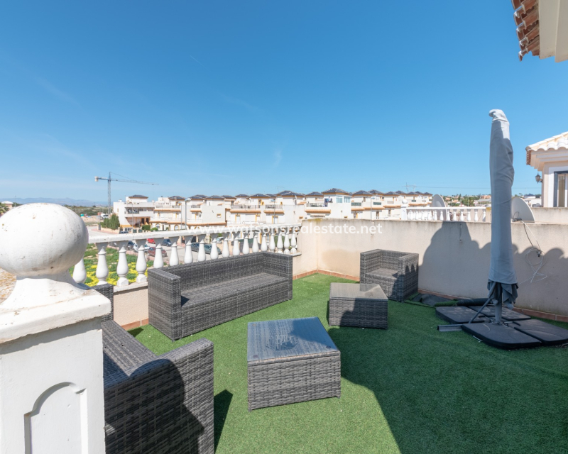 Revente - Vrijstaande Villa - Urb. El Oasis - La Marina
