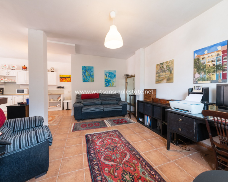 Revente - Vrijstaande Villa - Urb. La Escuera