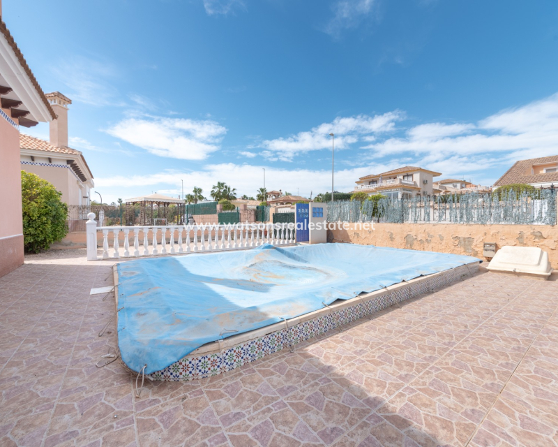 Revente - Vrijstaande Villa - Urb. La Marina