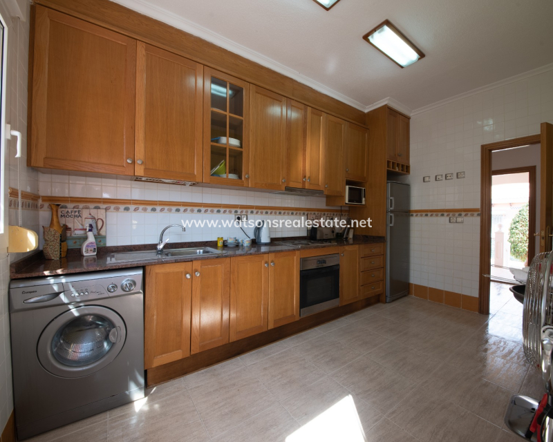 Revente - Vrijstaande Villa - Urb. La Marina