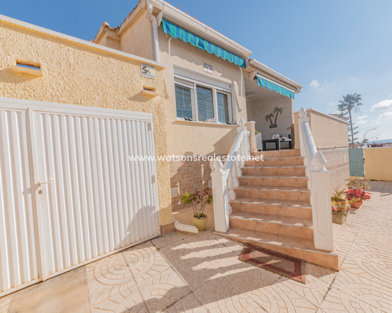 Revente - Vrijstaande Villa - Urb. La Marina